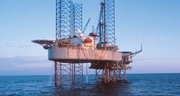 Морська нафтової платформа