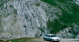 Складчасті шари порід