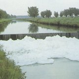 Забруднення води