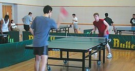Кульки для настільного тенісу виготовлені з целулоїду