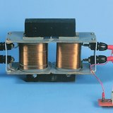 Трансформатор підключений до мережі