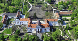Королівський палац, Геделле, Угорщина