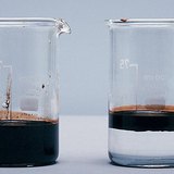 Нафта у воді