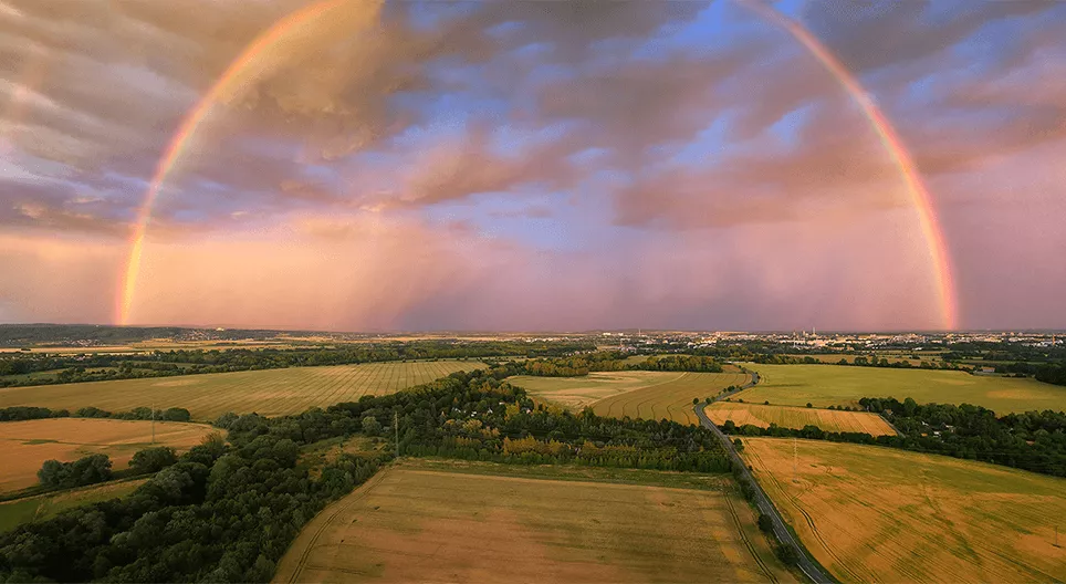 Скотимось вниз по веселці!