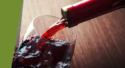 Червоне вино на біле вино
